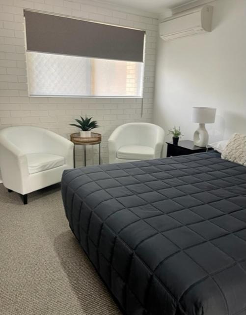 آرميدال Estelle Kramer Motel المظهر الخارجي الصورة